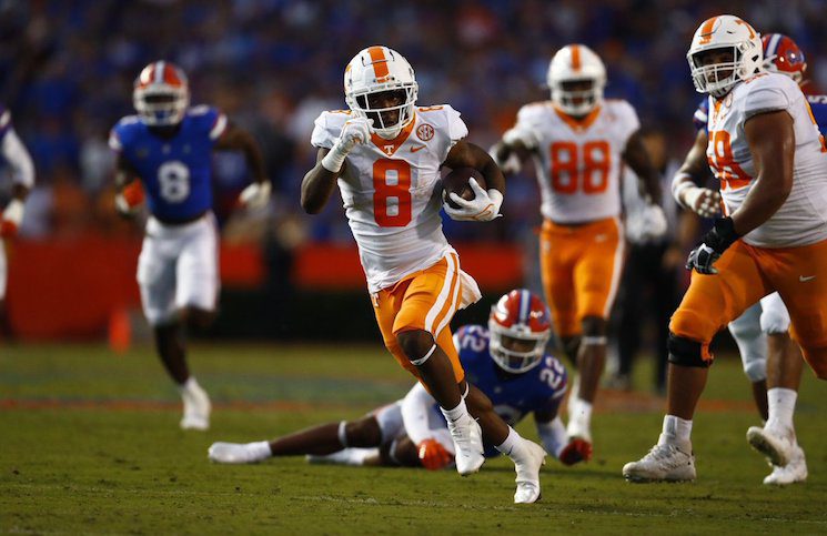 Florida vs. Kentucky: Gators wearing all-orange uniforms against