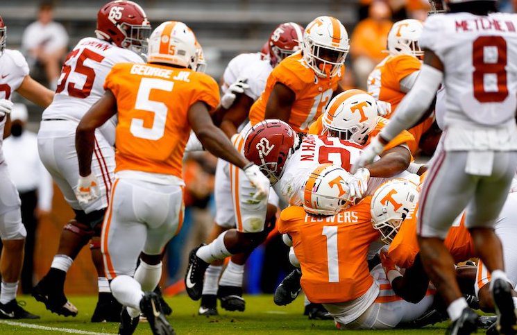 Alabama vs Tennessee Picks & Predictions