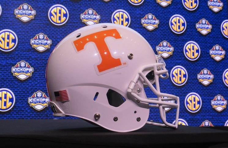 Industry Expert Projects Tennessee to Land in the College Football Playoffs | Rocky Top Insider