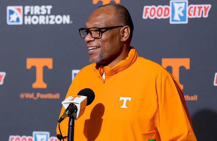 Why New Linebackers Coach William Inge Chose Tennessee Over Alabama ...