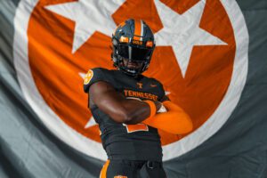 Tennessee football uniforms