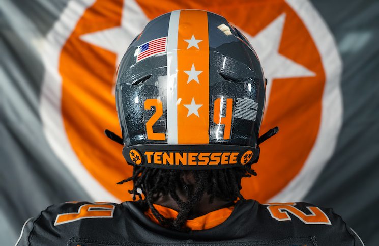 Tennessee football uniforms