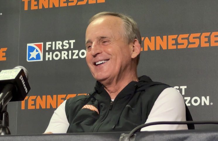 WATCH: Tennessee HC Rick Barnes, Chaz Lanier, Cade Phillips Break Down  Season-Opening Win | Rocky Top Insider